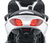Два скутера серии X-Max от Yamaha 2010 года